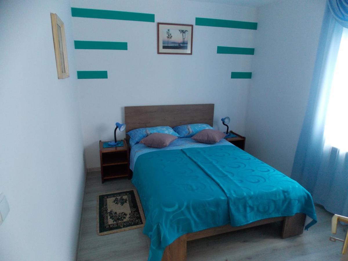 Hanifa Apartmani 罗维尼 外观 照片